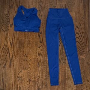 NVGTN Vibrant Blue Sports Bra & Leggings Set